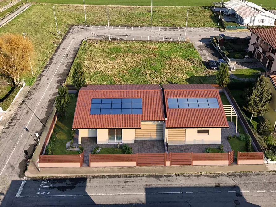 Immagine 6 di Casa bifamiliare in vendita  a Pralboino