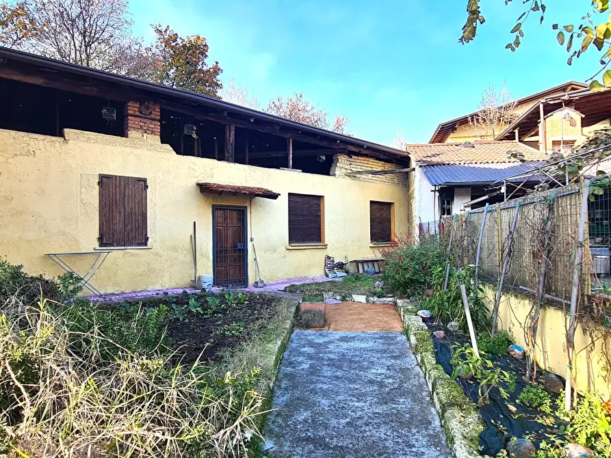 Immagine 28 di Villa in vendita  in Via GUGLIELMO  MARCONI a Borgosatollo