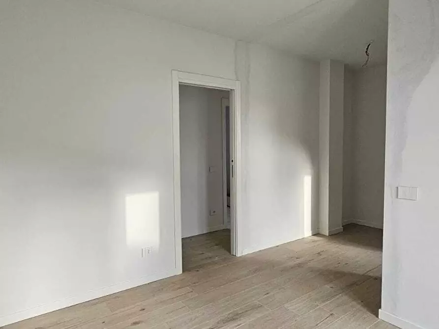 Immagine 9 di Quadrilocale in vendita  in VIA MATTEI a Nuvolera