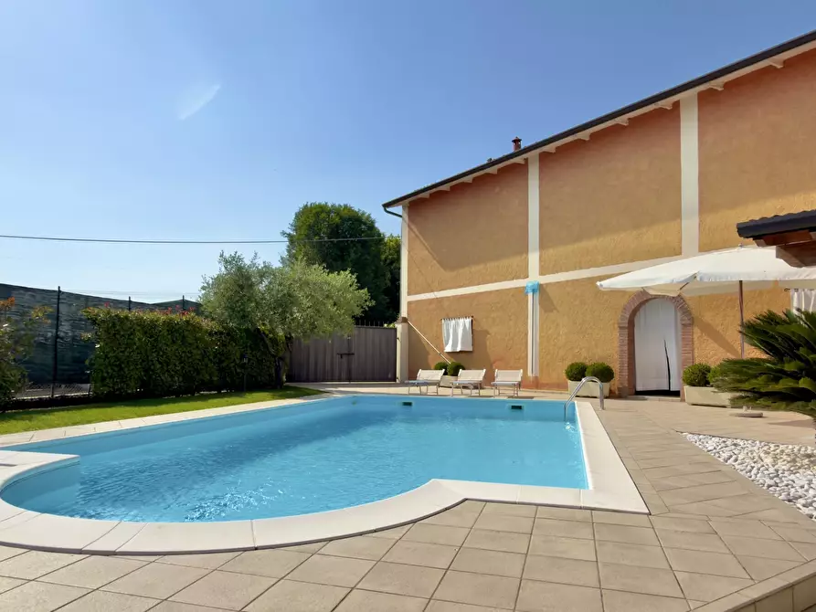Immagine 7 di Rustico / casale in vendita  in Via Bolognina a Bedizzole