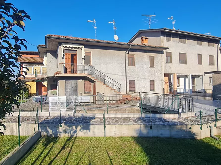 Immagine 3 di Quadrilocale in vendita  a Montirone