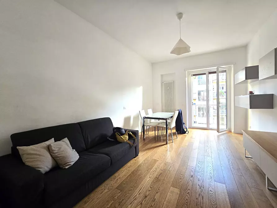 Immagine 3 di Trilocale in affitto  in Via Capo Miseno 6 a Roma