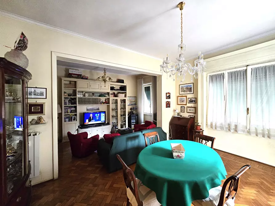 Immagine 8 di Quadrilocale in affitto  in Via Rodolfo LancianiVia Rodolfo lanciani 8 a Roma