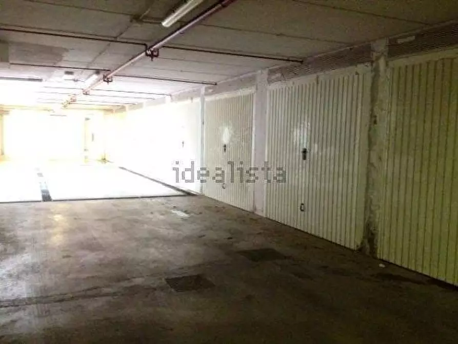 Immagine 5 di Garage in vendita  in Via Venezia 31 a Fiano Romano