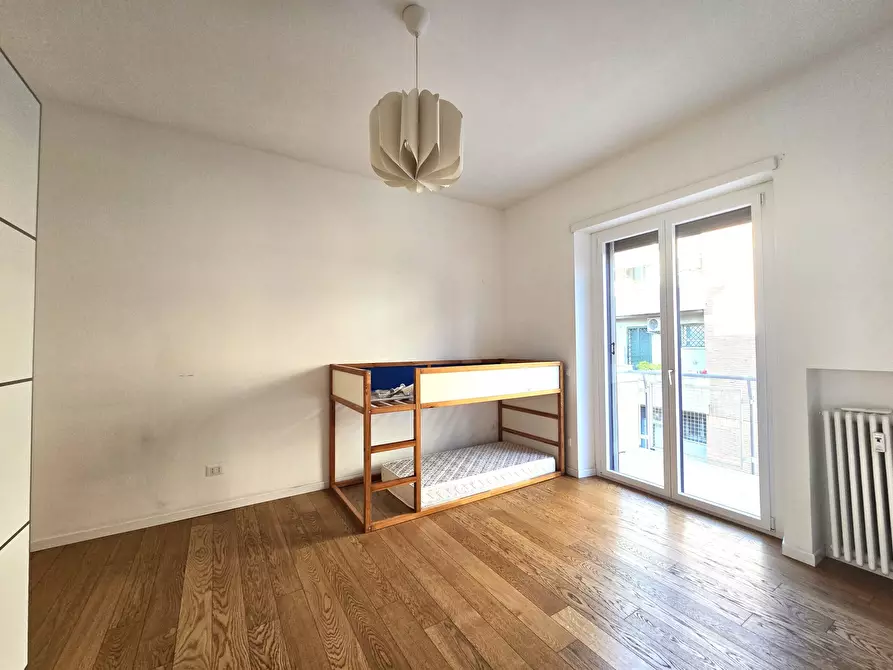 Immagine 13 di Trilocale in affitto  in Via Capo Miseno 6 a Roma