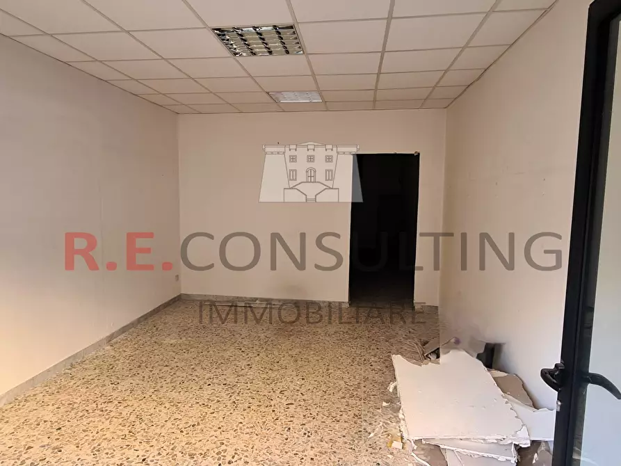 Immagine 3 di Garage in vendita  a Martina Franca