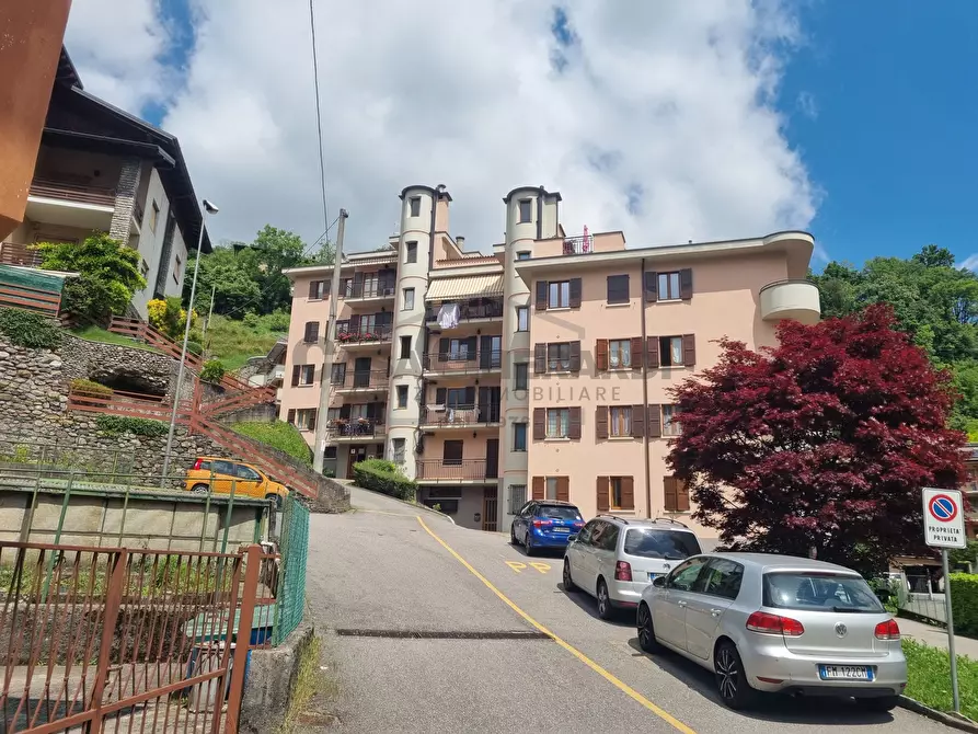 Immagine 6 di Quadrilocale in vendita  in Via al Quadrel 18 18 a Zogno