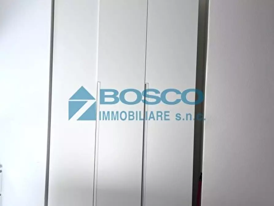 Immagine 8 di Loft/Open space in vendita  in Viale San Bartolomeo 199 a La Spezia
