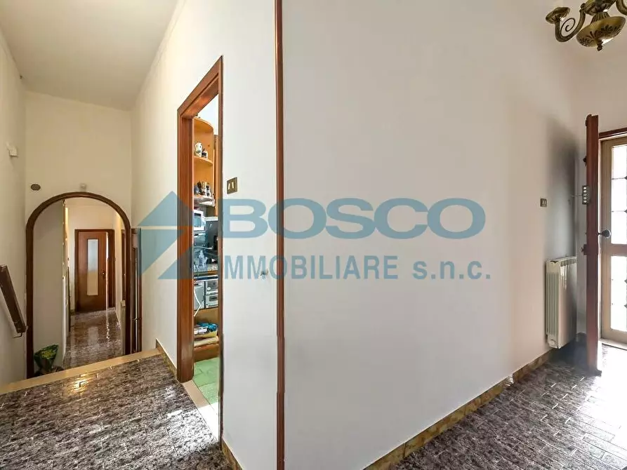 Immagine 12 di Porzione di casa in vendita  in Borgo Mitiliano 97 a Vezzano Ligure