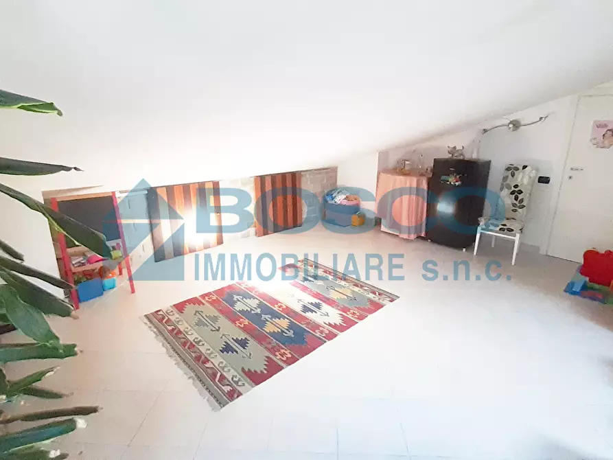 Immagine 24 di Pentalocale in vendita  in Via Sarzana a La Spezia
