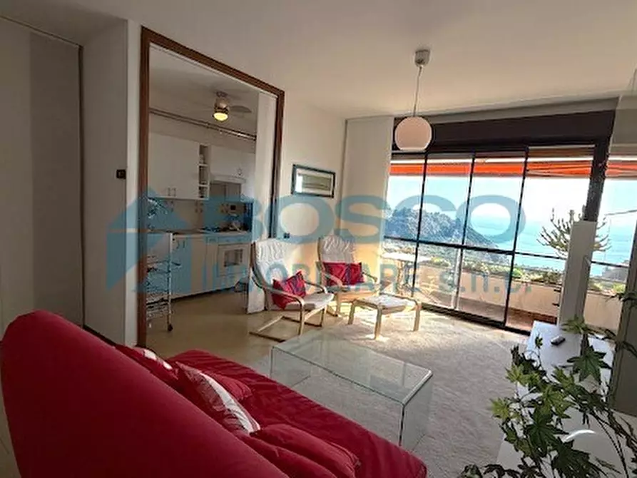 Immagine 3 di Trilocale in affitto  in Via Santa Teresa a Lerici