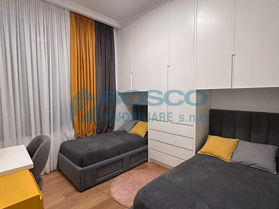 Immagine 33 di Pentalocale in vendita  in Piazza Garibaldi a La Spezia