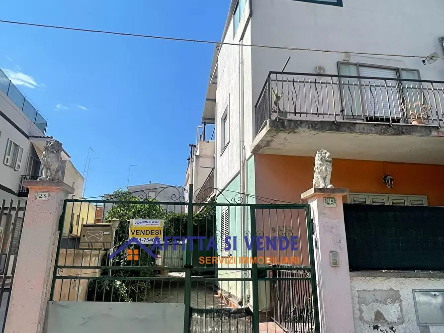 Immagine 24 di Villetta a schiera in vendita  in Via Ungheria 25 a Siracusa