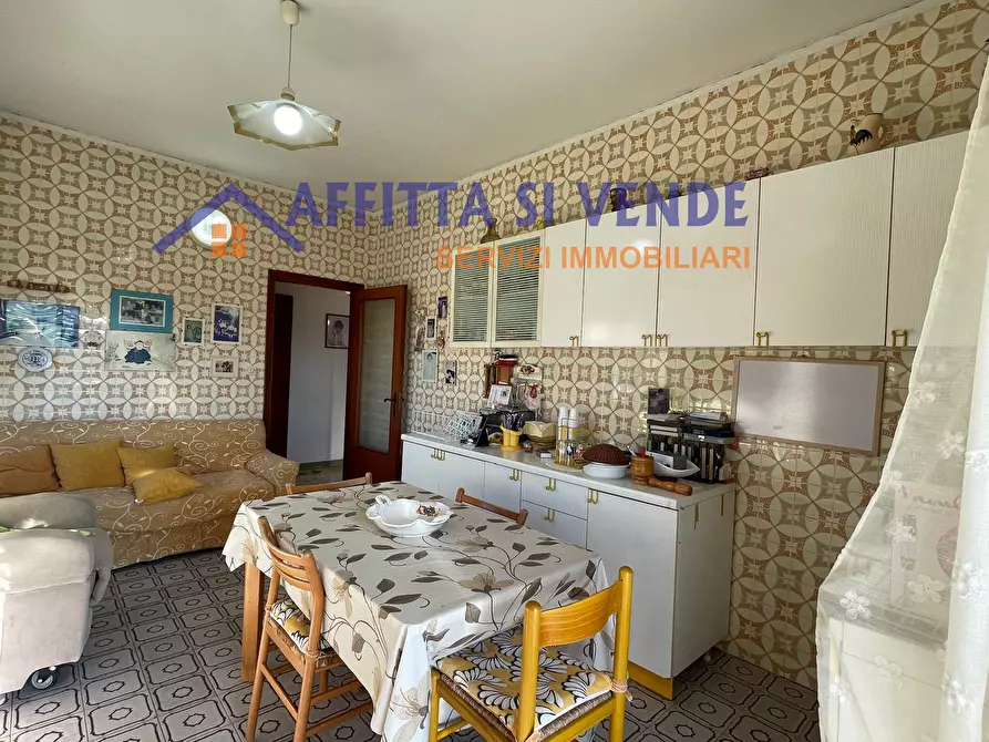 Immagine 4 di Pentalocale in vendita  in Via Paternò 81 a Siracusa