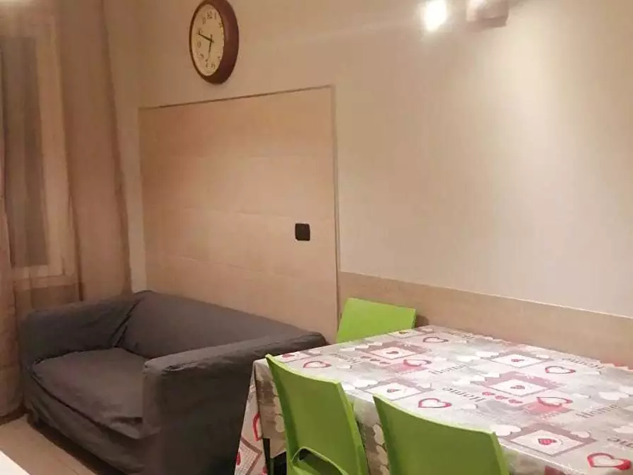 Immagine 2 di Stanza singola in affitto  a Pescara