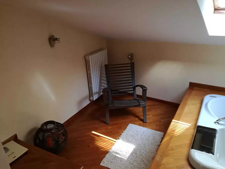 Immagine 21 di Villa in vendita  a Silvi