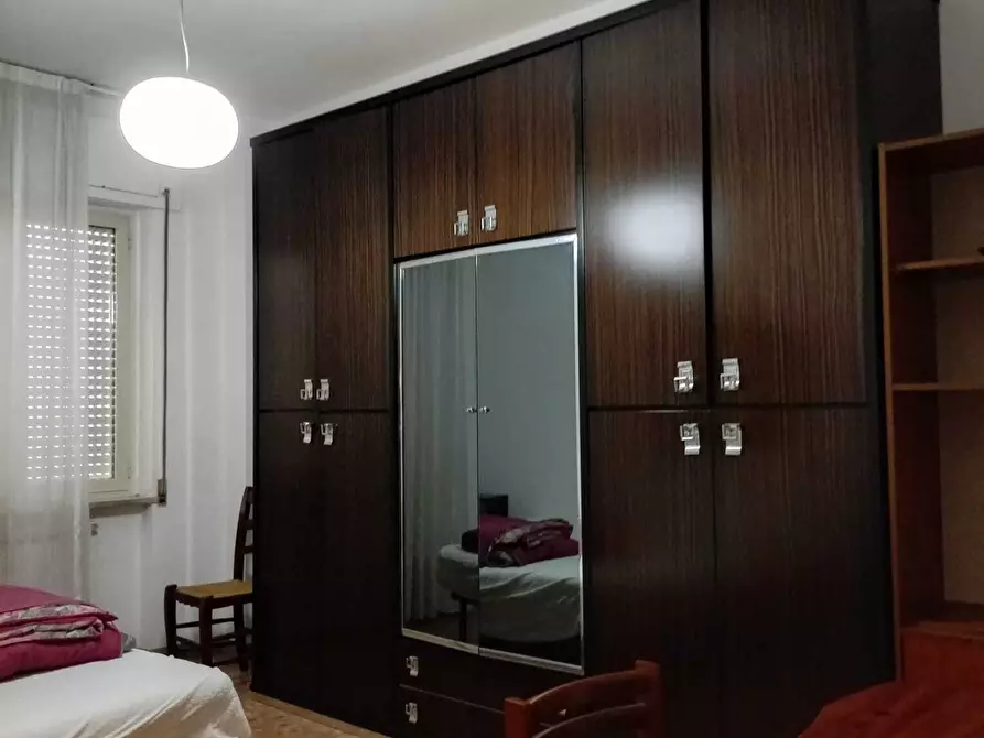 Immagine 7 di Pentalocale in affitto  a Pescara