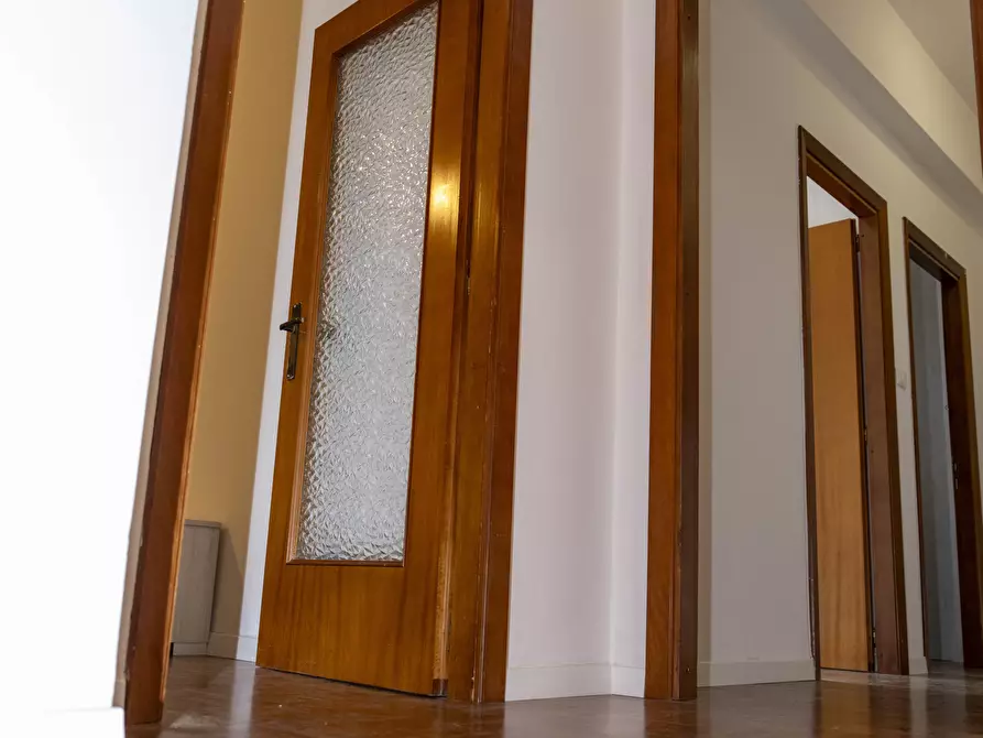 Immagine 3 di Trilocale in affitto  a Pescara