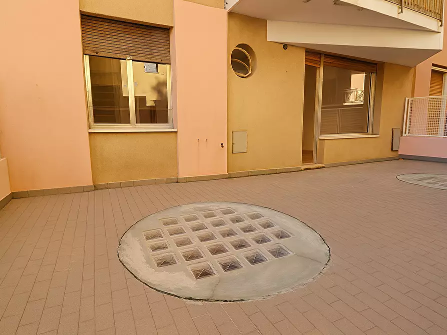 Immagine 7 di Bilocale in vendita  a Rapallo