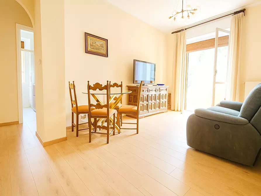 Immagine 3 di Bilocale in vendita  a Rapallo