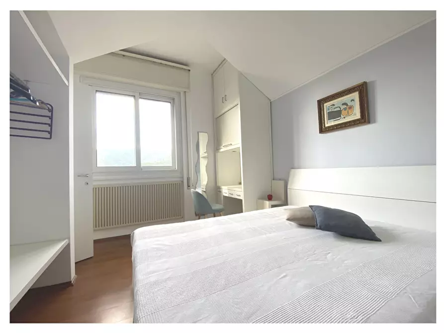 Immagine 7 di Bilocale in vendita  a Rapallo