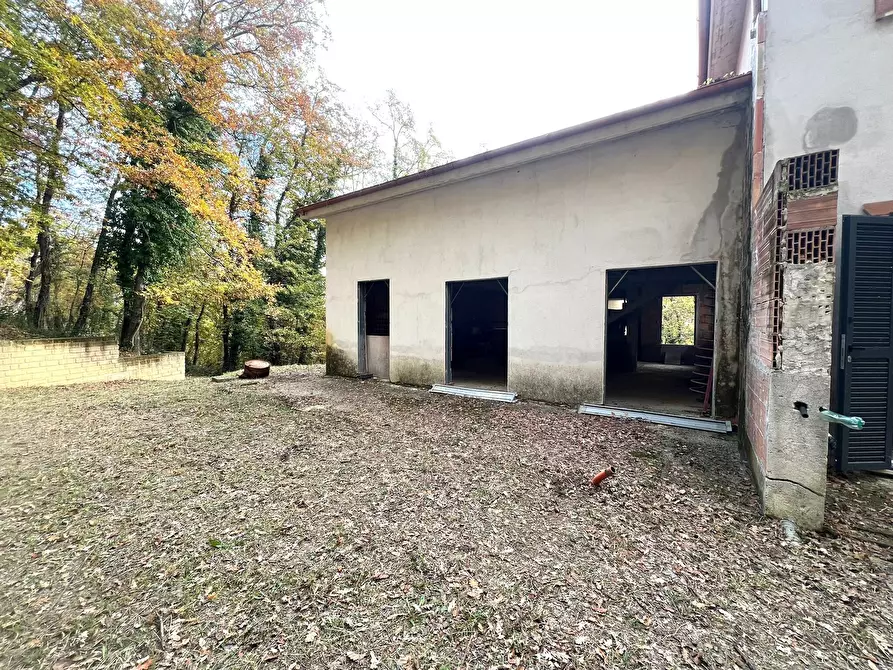 Immagine 17 di Villa in vendita  a Nazzano