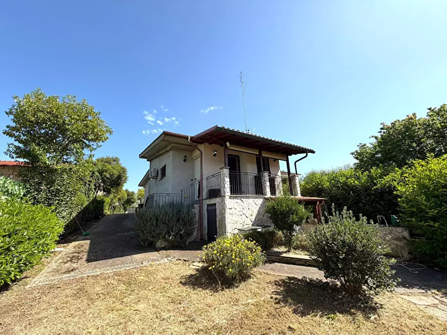 Immagine 16 di Casa indipendente in vendita  a Fiano Romano
