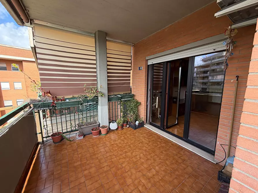 Immagine 2 di Trilocale in vendita  a Roma