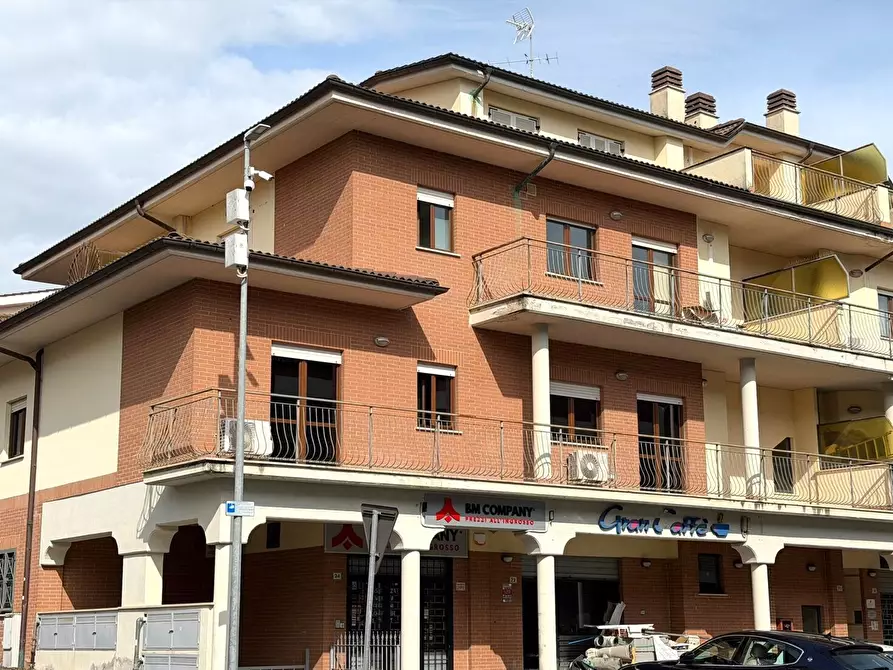 Immagine 1 di Ufficio in affitto  a Fiano Romano