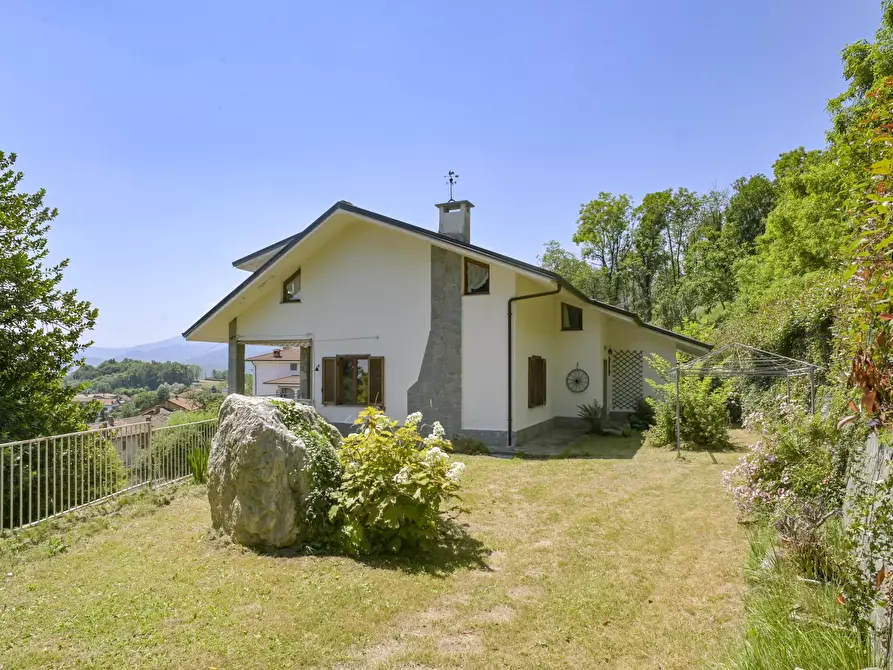 Immagine 5 di Villa in vendita  in via luinengo cossi 61 a Borgiallo