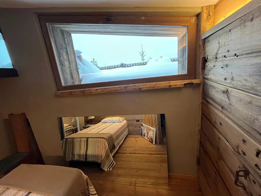 Immagine 67 di Baita in vendita  a Bardonecchia