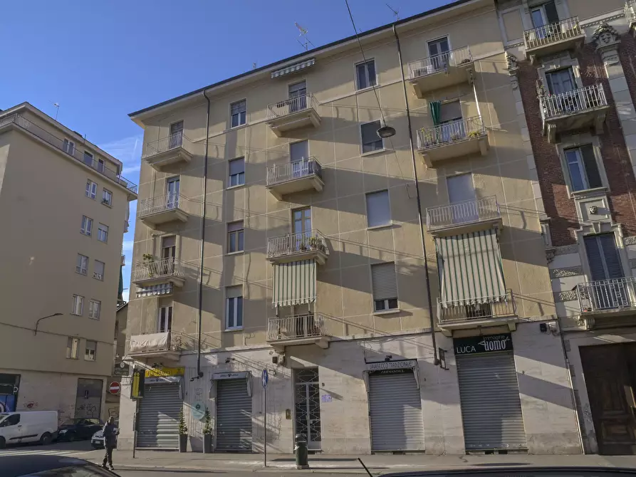 Immagine 2 di Quadrilocale in vendita  in via Livorno 9 a Torino