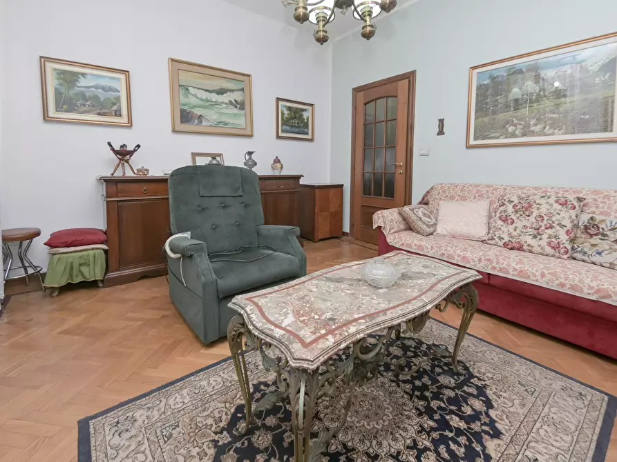 Immagine 18 di Quadrilocale in vendita  in Corso Peschiera 349 a Torino