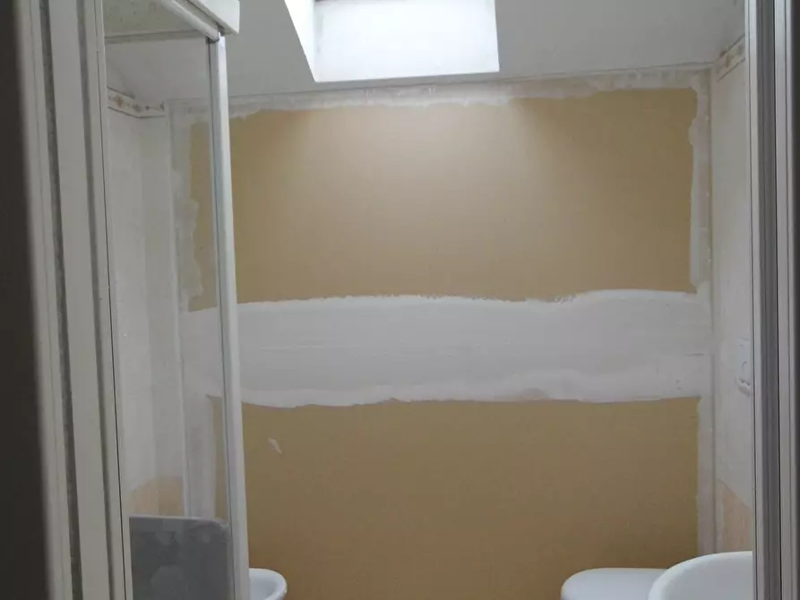 Immagine 12 di Attico in vendita  in Strada Carignano 25 a Moncalieri