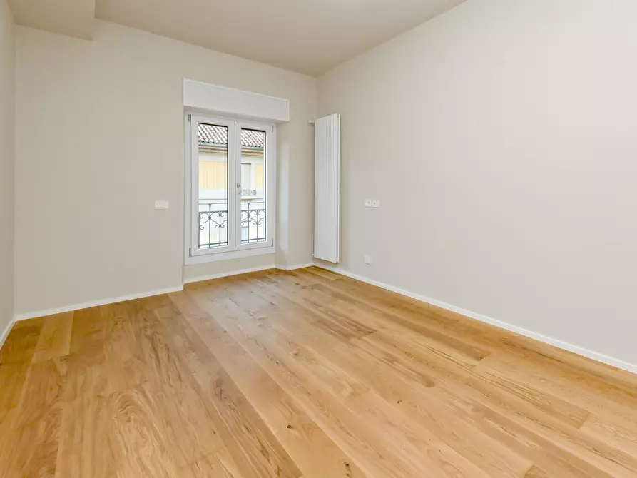 Immagine 41 di Quadrilocale in vendita  in Via Eusebio Bava 20 bis a Torino