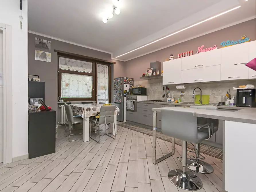 Immagine 15 di Trilocale in vendita  in Via Ventimiglia 188 a Torino