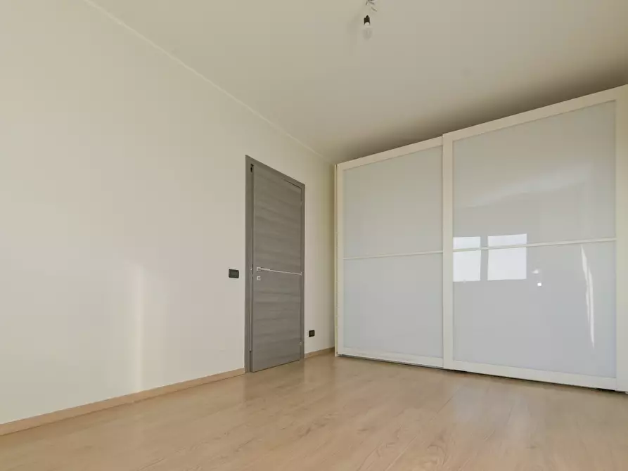 Immagine 39 di Quadrilocale in affitto  in Via Pietro Cossa 293/40 a Torino