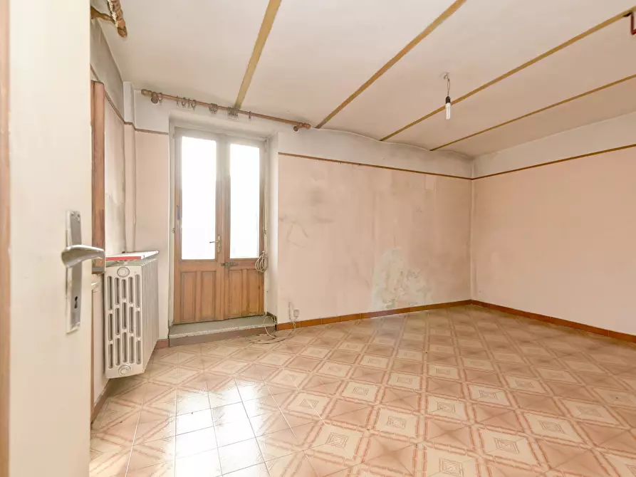 Immagine 35 di Porzione di casa in vendita  in via salvatore mura 18 a Front