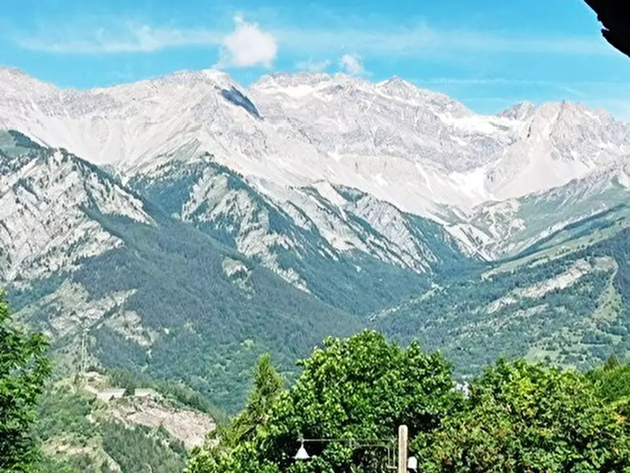 Immagine 49 di Attico in vendita  in Strada per Le Gleise 57 a Bardonecchia