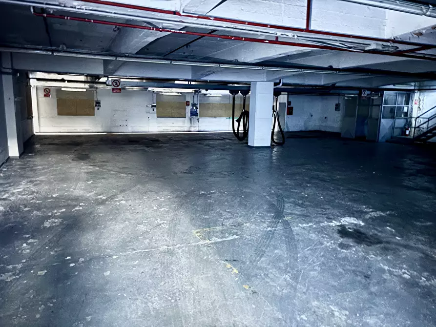 Immagine 15 di Capannone industriale in vendita  in Via Parella 3 a Torino