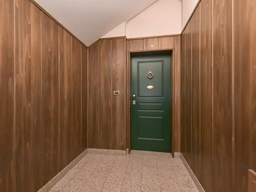 Immagine 6 di Mansarda in vendita  in Via Tirreno 155 a Torino