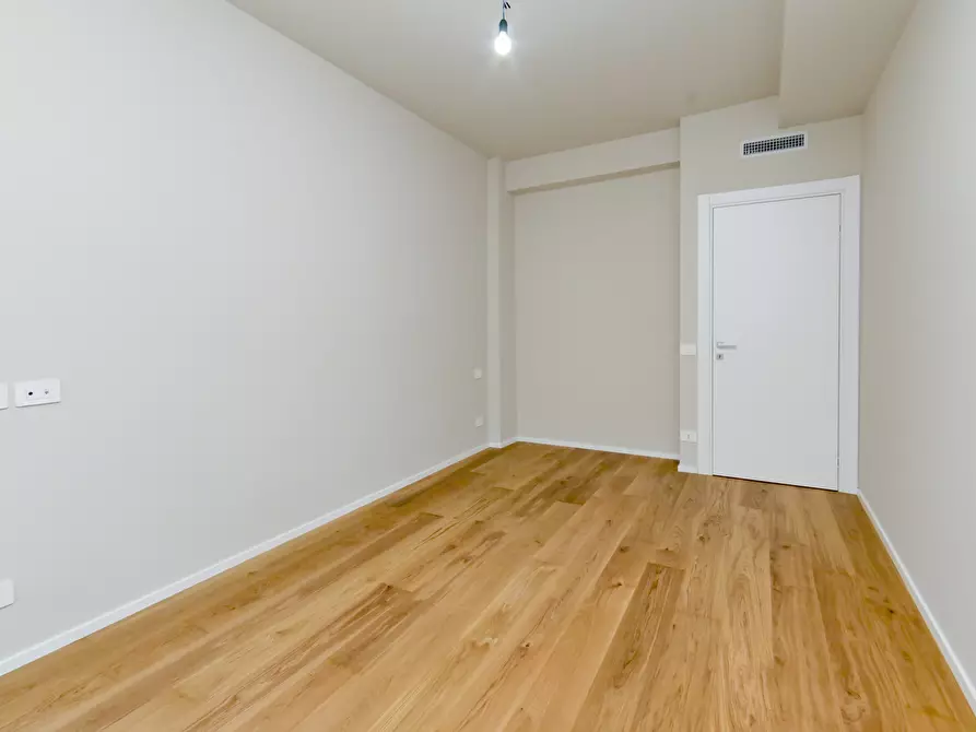 Immagine 43 di Quadrilocale in vendita  in Via Eusebio Bava 20 bis a Torino