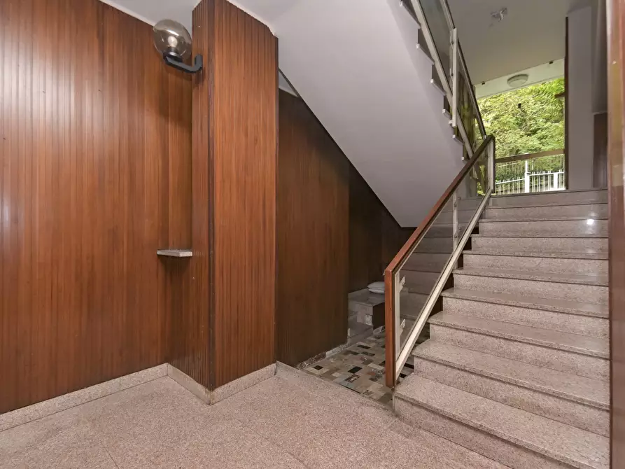 Immagine 6 di Mansarda in affitto  in strada ponte verde 5/10 a Torino