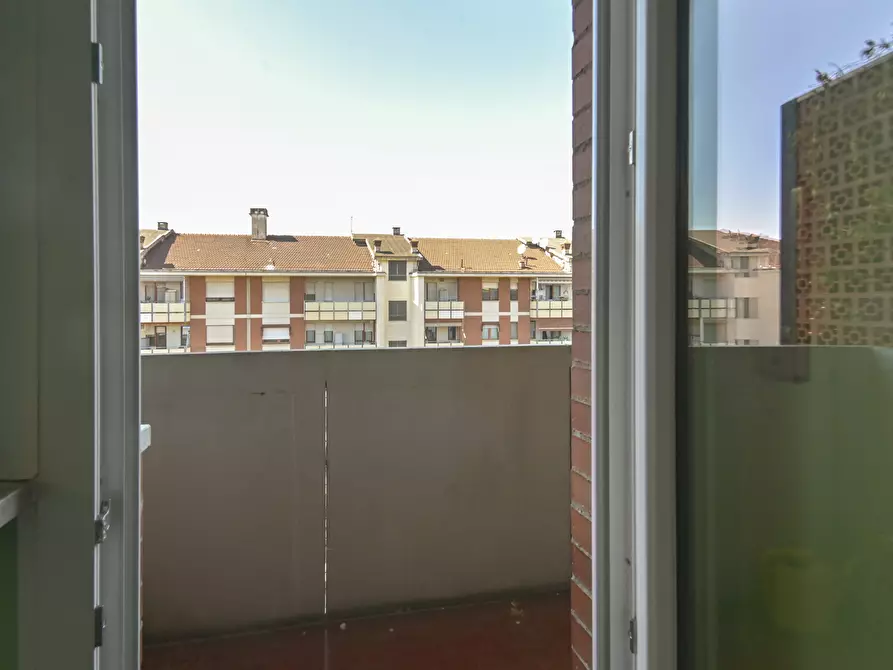 Immagine 24 di Quadrilocale in vendita  in Via Buenos Aires a Torino