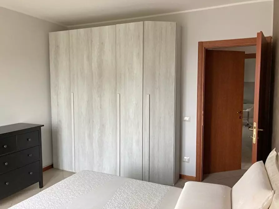 Immagine 6 di Appartamento in vendita  a Cascina