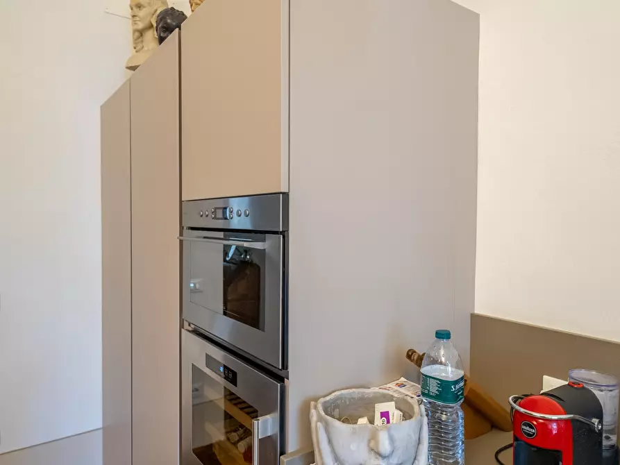 Immagine 16 di Appartamento in vendita  a Pisa