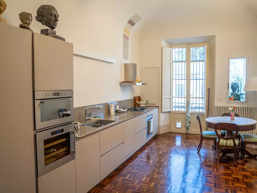 Immagine 12 di Appartamento in vendita  a Pisa