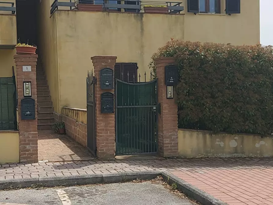 Immagine 9 di Trilocale in vendita  in Madonna Del Piano a Monte Castello Di Vibio