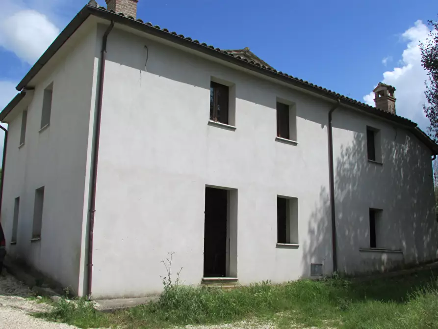 Immagine 1 di Porzione di casa in vendita  a Massa Martana