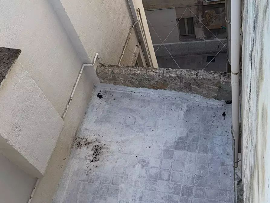 Immagine 17 di Trilocale in vendita  in via comes a Monopoli